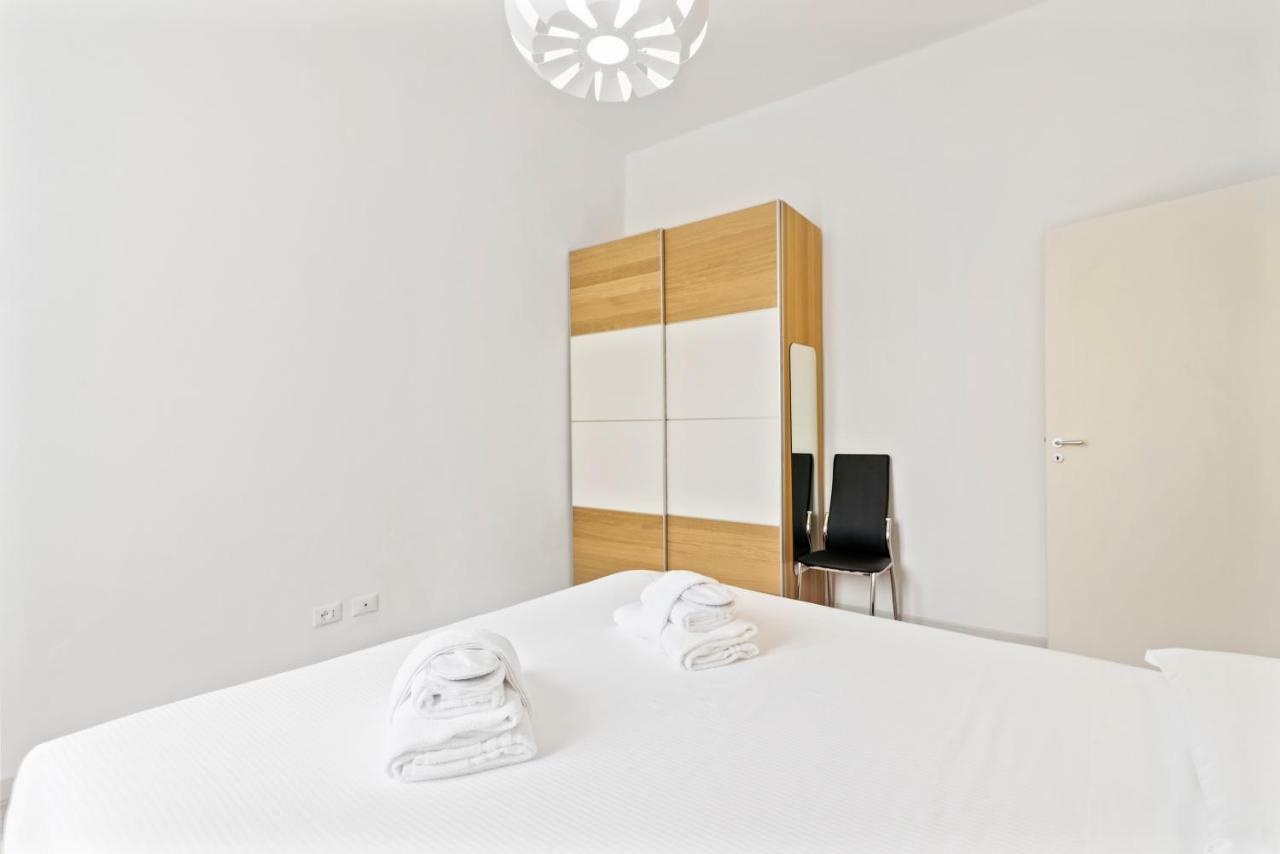 Prato Della Valle Central Apartment ปาโดวา ภายนอก รูปภาพ