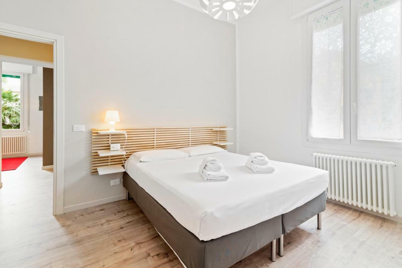 Prato Della Valle Central Apartment ปาโดวา ภายนอก รูปภาพ